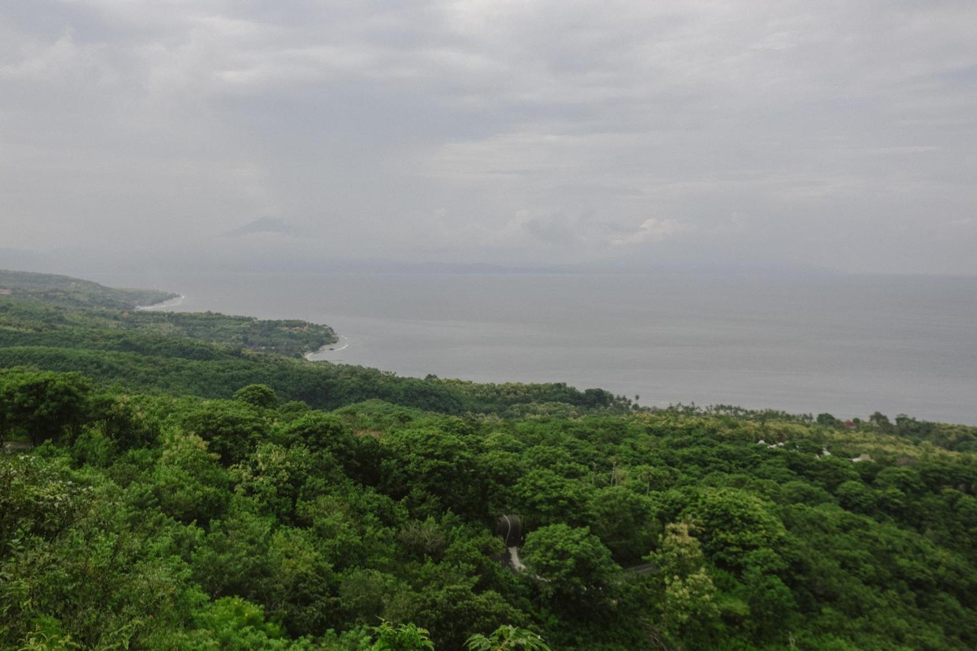 Lorn * Nusa Penida